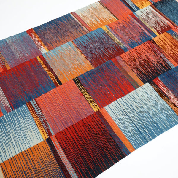 Shiraz Kilim, 252 x 173 cm